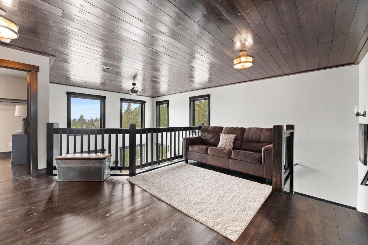 Вилла Whiskey Hills At Terry Peak Lead Экстерьер фото